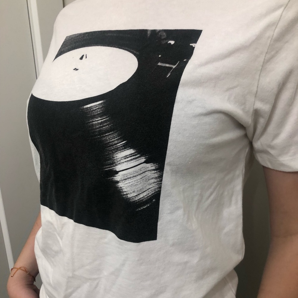 Small Old Navy  Graphic T-shirt